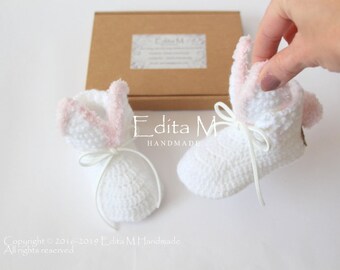 Unisex baby booties, bunny shoes, crochet rabbit shoes, knitted boots, 0-3, 3-6, 6-9 months, Easter slippers, announcement, gift for baby