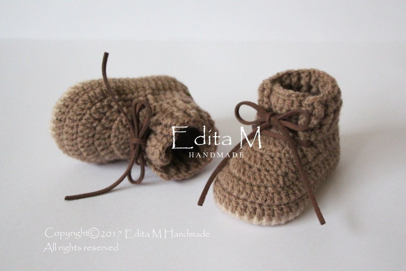 knitted baby sneakers