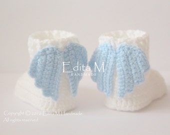 Unisex baby booties, crochet baby shoes, boots, shoes with wings, angel wings, Baptism, Christening,  photo prop, newborn, baby shower gift