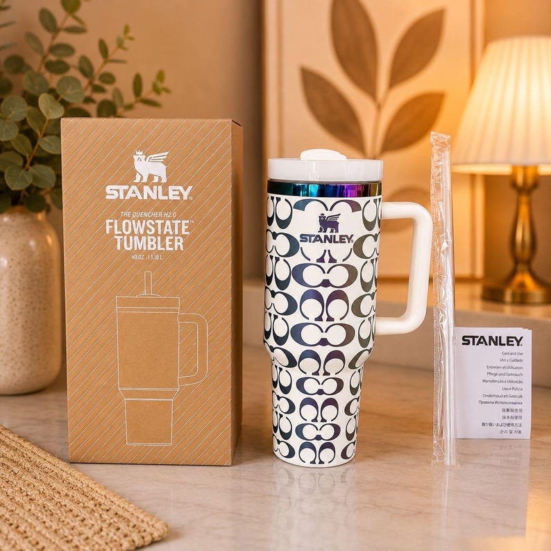 Specialtillverkad Coach Stanley Cup, lasergraverad rostfri stålgåva 40oz Tumbler present unik Vit