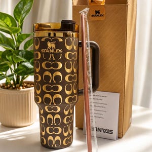 Specialtillverkad Coach Stanley Cup, lasergraverad rostfri stålgåva 40oz Tumbler present unik bild 1