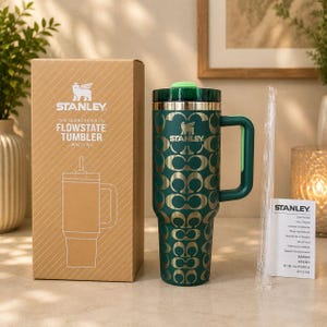 Specialtillverkad Coach Stanley Cup, lasergraverad rostfri stålgåva 40oz Tumbler present unik Grön