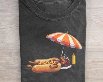 Funny Dachshund Hotdog Shirt Wiener Dog Tee Cute Summer Beach Gift Wienerdog T-shirt Mustard Sunbathing Puppy Graphic Shirt