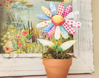 Wooden Daisy Summer Decoration Gift for Cottage Garden Flower Lovers, Floral Home Ornament