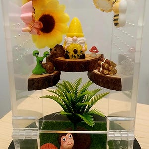Yellow fellow and snails