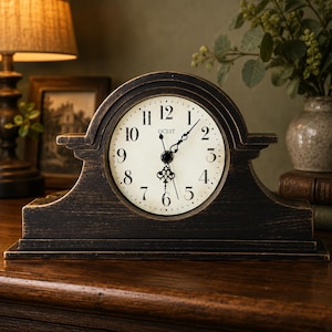 Vintage Farmhouse Mantel Clock Silent Desk Clock Retro Shelf Decor