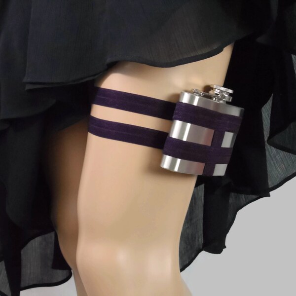 Garter with Hip Flask Costume Accessory main image 0