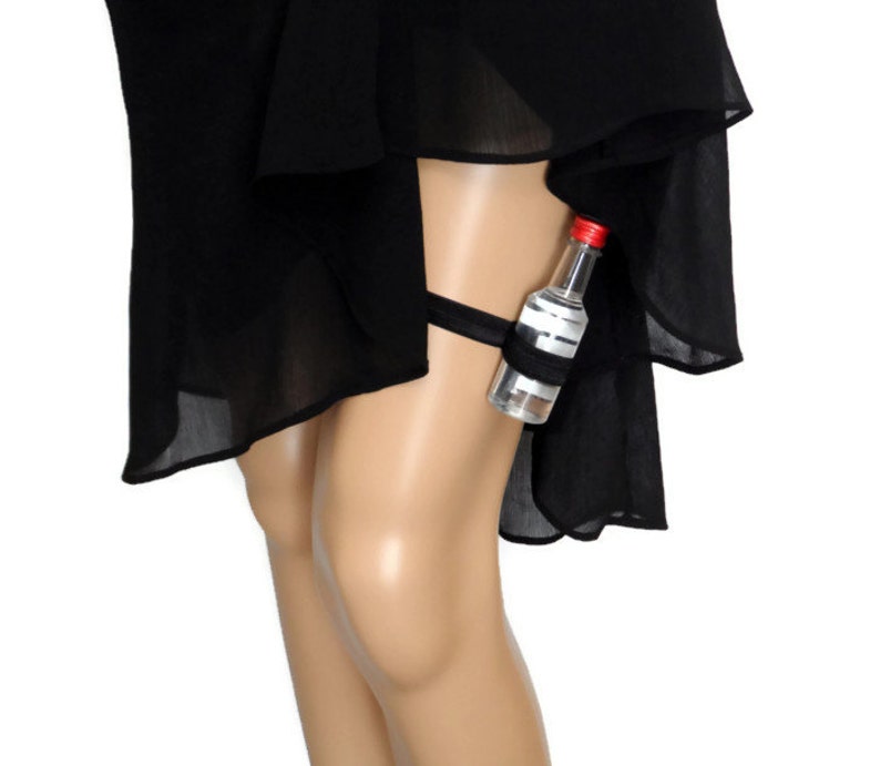 Adjustable Single Shot Garter Black toss garter alcohol not included image 1