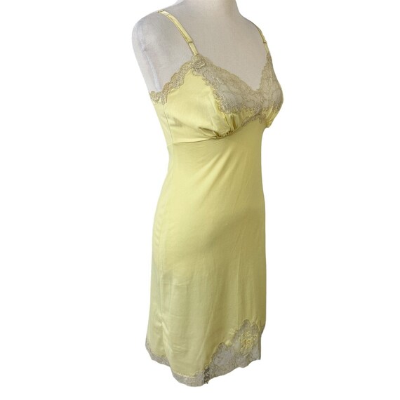 Buy Van Raalte Full Slip Dress Size 32 Small Vintage 1960s Pale Yellow Nylon Lace Online in India Etsy