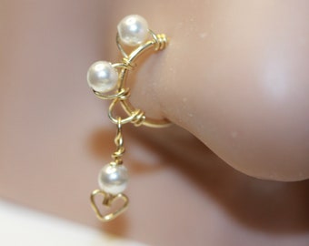 Pearl Heart Nose Ring/ Heart Nose Ring/ Pearl Nose Hoop/ Dainty Nose Ring/ 22 ga 20ga/ 7mm, 8mm, 9mm 10mm