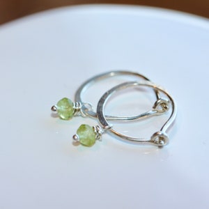 Small Peridot Hoop Earrings in Silver, Green Birthstone Hoop Earrings, Birthstone August, Lime Green Hoop Earrings, Silver Hoop Earrings