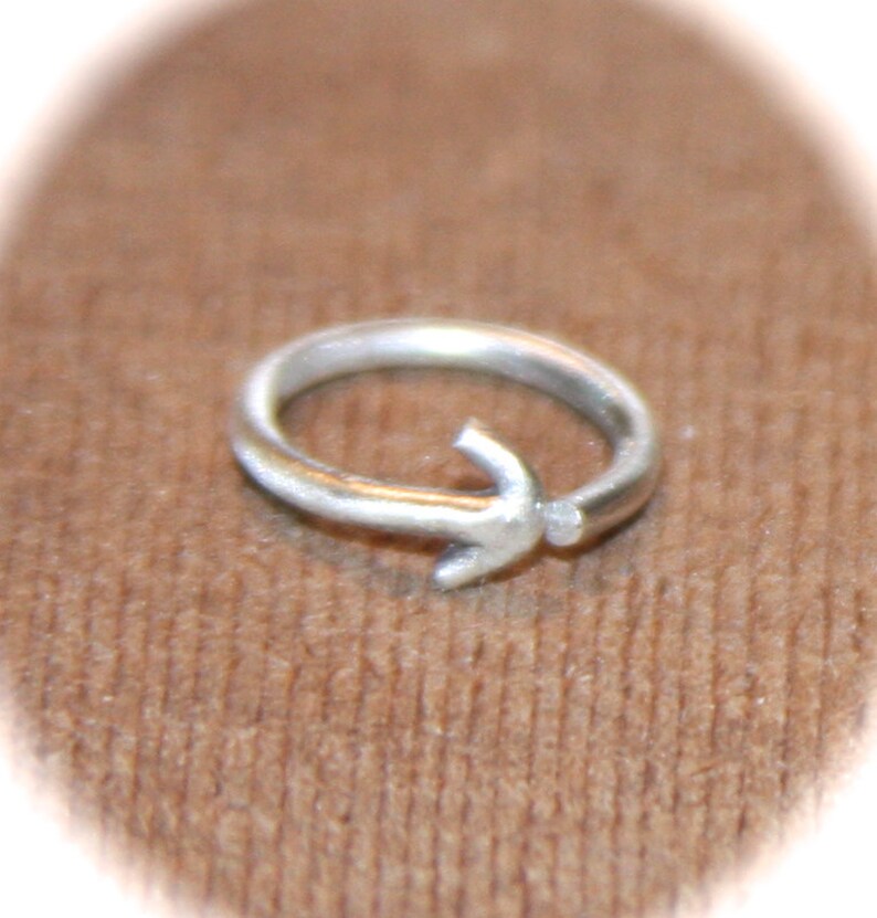 Arrow Cartilage Earring 18 or 20 gauge Rook Helix Handcrafted Hoop Earring Tragus Piercing Jewelry Arrow Nose Ring Belly Button Ring