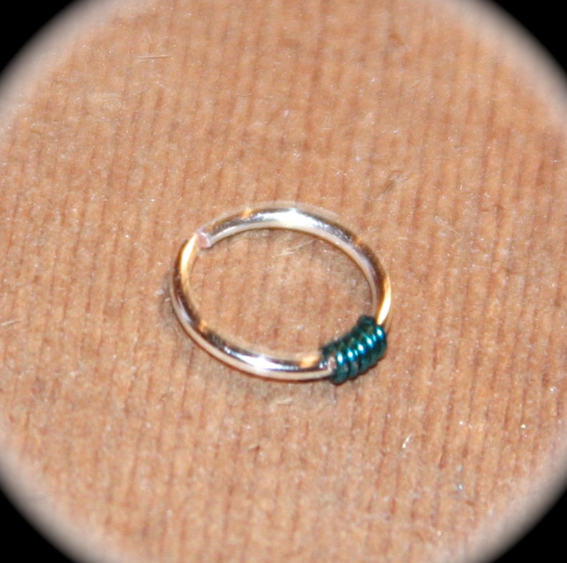 Anello Nasale Chirurgico 0.6mm Acciaio Ipoallergenico - Diametri 7/8/10mm, Senza Cuciture, Per Piercing