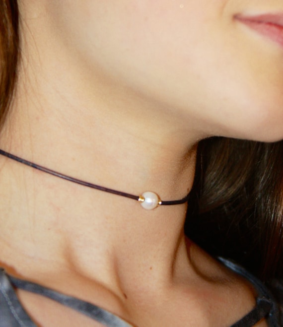 Etsy pearl on sale necklace choker