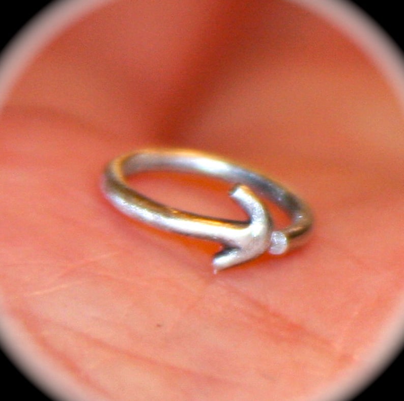 Arrow Cartilage Earring 18 or 20 gauge Rook Helix Handcrafted Hoop Earring Tragus Piercing Jewelry Arrow Nose Ring Belly Button Ring