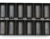 Primitive Martha 39 s Vineyard Estate 1880s Full Gate Marked New England No. 11 Gem LARGE FRENCH Style 12 Cup Roll Pan, Seasoned Organically