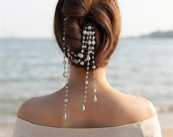 Bridal Pearl Hair Chain, Wedding Hair Vine, Pearl Hair Drape, Bridal Hair Accessory, Wedding Headpiece, Bride Hair Jewelry Gift