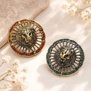 Handmade Vintage Lion Head Crystal Brooch, Antique Gold Animal Pin, Regal Lion Medallion Brooch, Statement Jacket Lapel Jewelry Gift
