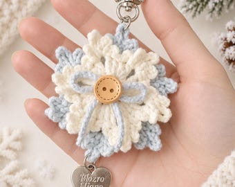 Portachiavi a forma di fiocco di neve all'uncinetto fatto a mano, ciondolo invernale per borsa, regalo di Natale, accogliente ciondolo a forma di fiocco di neve, pensierino per la calza di Natale.