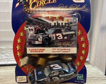 Serie de colección Dale Earnhardt de Winners Circle a escala 1/64. Envío combinado.