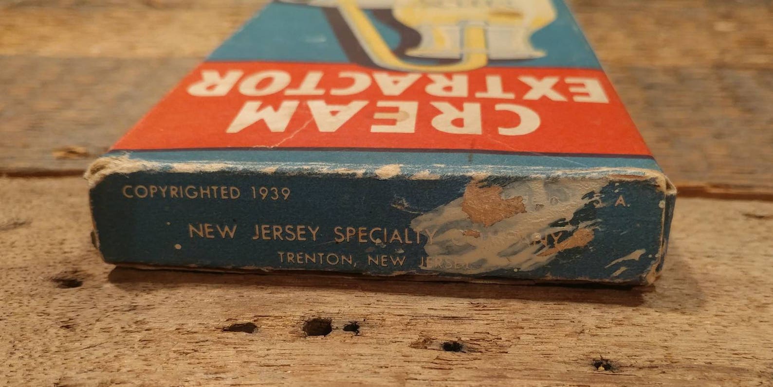 Vintage Collectible Cream Extractor in Original Box / Packaging