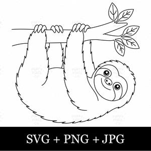 Puede incluir: Una ilustración de arte lineal en blanco y negro de un perezoso colgado de una rama de árbol con hojas. El perezoso tiene una cara redondeada con ojos grandes y una nariz pequeña. Debajo de la ilustración, el texto dice SVG + PNG + JPG.