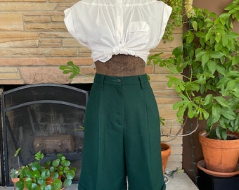 Vintage 1990s green united colors of Benetton wool shorts 26 waist