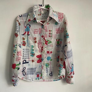 vintage 1970’s girl’s French button down shirt blouse size 6/7 small