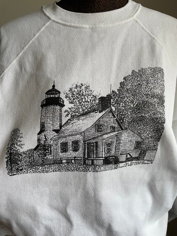Vintage 1990’s Hanes Her Way lighthouse sweatshir… - image 5