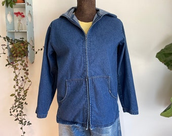 Vintage medium Chic denim hooded jacket with pockets 1990’s