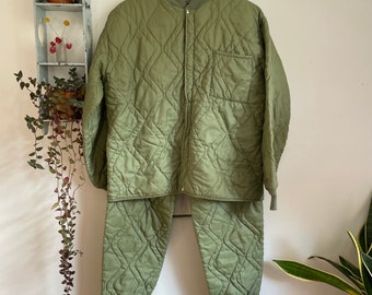 Vintage large green Duxbak insulated quilted jacket pants set