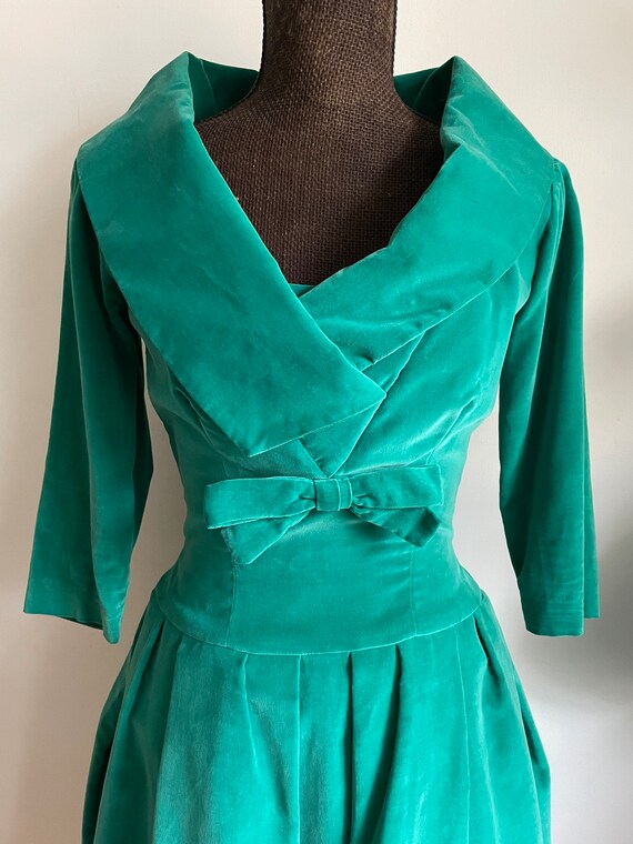 Vintage 1950s velvet teal turquoise cocktail dres… - image 3