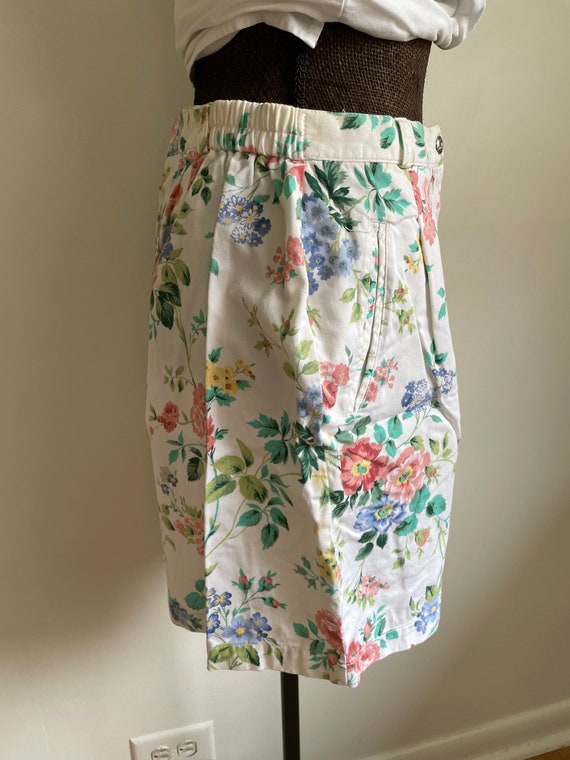 Vintage large floral shorts 1990’s - image 8