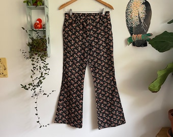 Vintage 1970s black floral bellbottoms 29X 29 1/2