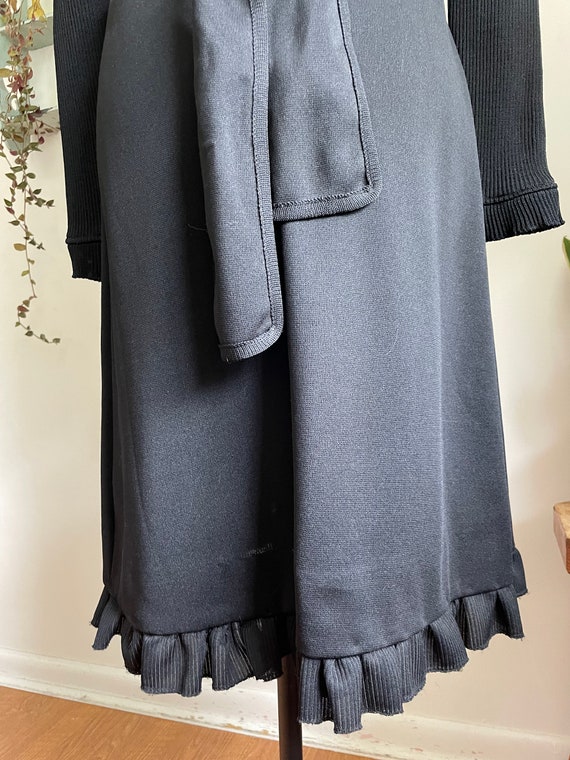 Vintage black dress small or medium polyester 196… - image 7
