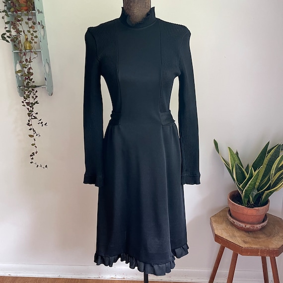 Vintage black dress small or medium polyester 196… - image 1
