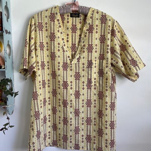 vintage 1960’s yellow paisley pajama shirt medium