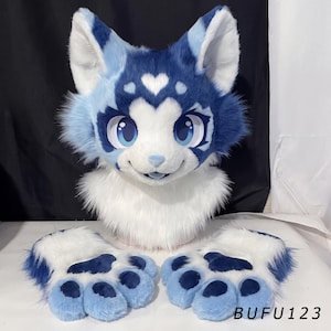 Cabeza y patas de fursuit azul, máscara peluda con estampado de corazones, disfraz de cosplay de piel sintética de helado, traje de animal personalizado, conjunto parcial de fursuit