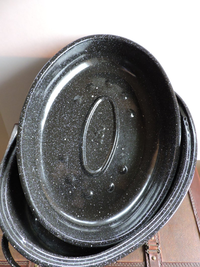 Black Speckled Graniteware Roasting Pan Roaster with Lid Etsy