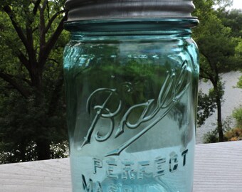 Blue Pint Ball Jar ~ 1910-1923 ~ Perfect Mason ~ Imperfect Ball Jar ~ Off Set Perfect Mason Jar ~ Pint Jar ~ Zinc Lid