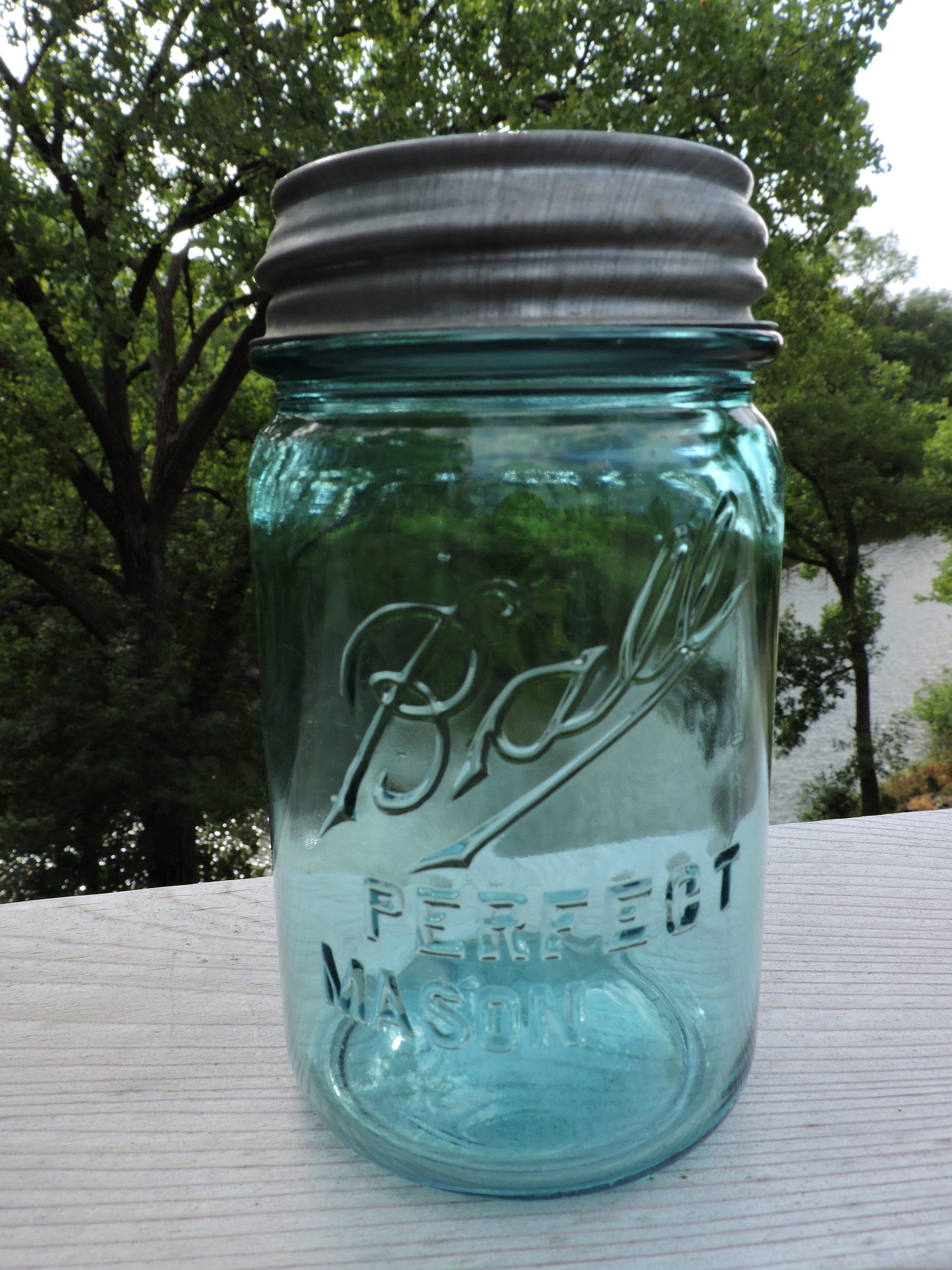 Blue Pint Ball Jar ~ 1910-1923 ~ Perfect Mason ~ Imperfect Ball