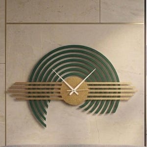 Modern geometrisk väggklocka i metall | Pulverlackerad finish | Abstrakt minimalistisk heminredning