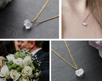 Bridal Necklace, Clear Quartz Crystal Gold Necklace for Bride, Wedding Jewellery, Delicate Bridal Jewellery, Delicate Gold-filled Necklace