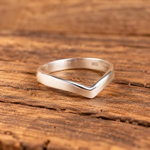 V Shape Ring, 925 Sterling Silver Ring, Handmade Ring, Statement Ring, Unisex Band Ring, Minimalist Ring, Chunky Ring, Boho Ring, Gift Her