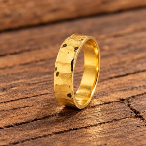 100 % Pure Brass Ring, Handmade Ring, Statement Ring, Hammered Ring, Thumb Ring, Stackable Ring, Unisex Band Ring, Minimalist Ring Boho Ring