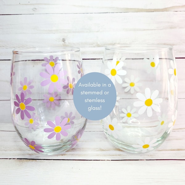 Cute Daisy Wine Glass, Floral Glass, Trendy Pastel Glassware, Summer Drinkware, Bridesmaid Wine Glass, Boho Glass Cup , Summer Wine Glass