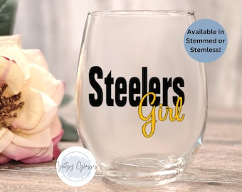 Pittsburgh Football Wine Glass, Sports Bar Wine Glass, Pittsburgh Wine Glass, Sportsfan Gifts,Football Fan Gifts