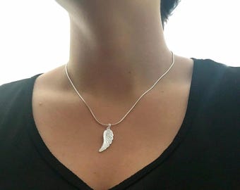 Collana con ala d'angelo in argento sterling, delicata collana con ala d'angelo Faith Jewelry collana con ala d'angelo in argento collana con ala d'argento angelo in argento