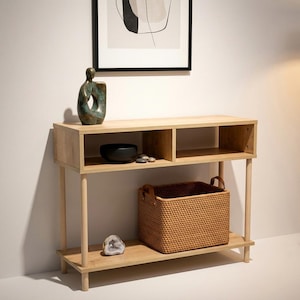 Scandinavische consoleplank, opbergtafel met smalle hal, opberger in houtlook met open kubussen en onderste plank