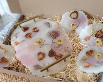 Pressed Flower Resin Serving Set | Botanical Tray with 4 Coasters | Cottagecore Gift | Handmade Set